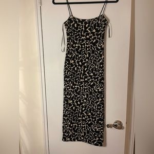 Black and cream 70s dress